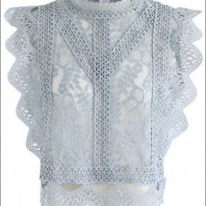 Sleeveless crochet knit crop top